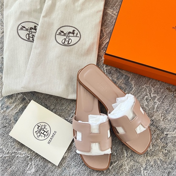 Hermes Oran Nude Light Beige 36 - Picture 3 of 9